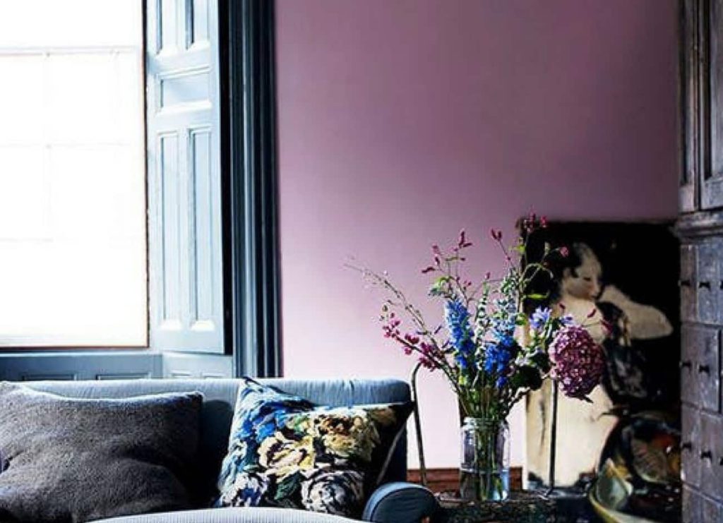 Ultravioleta em 2018