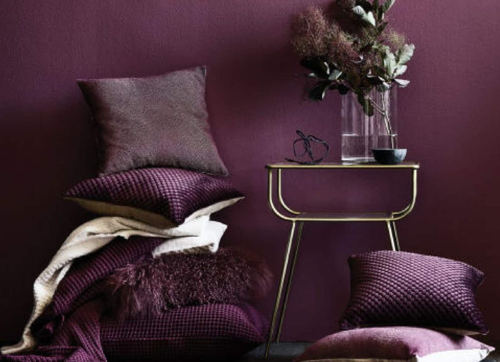 Ultravioleta em 2018